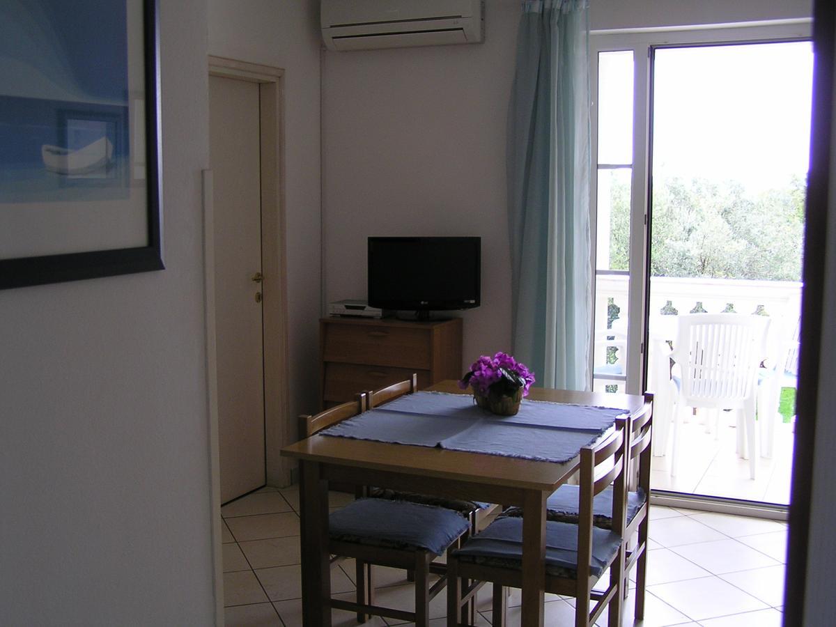 Apartments Paloma Blanca Medulin Exterior photo